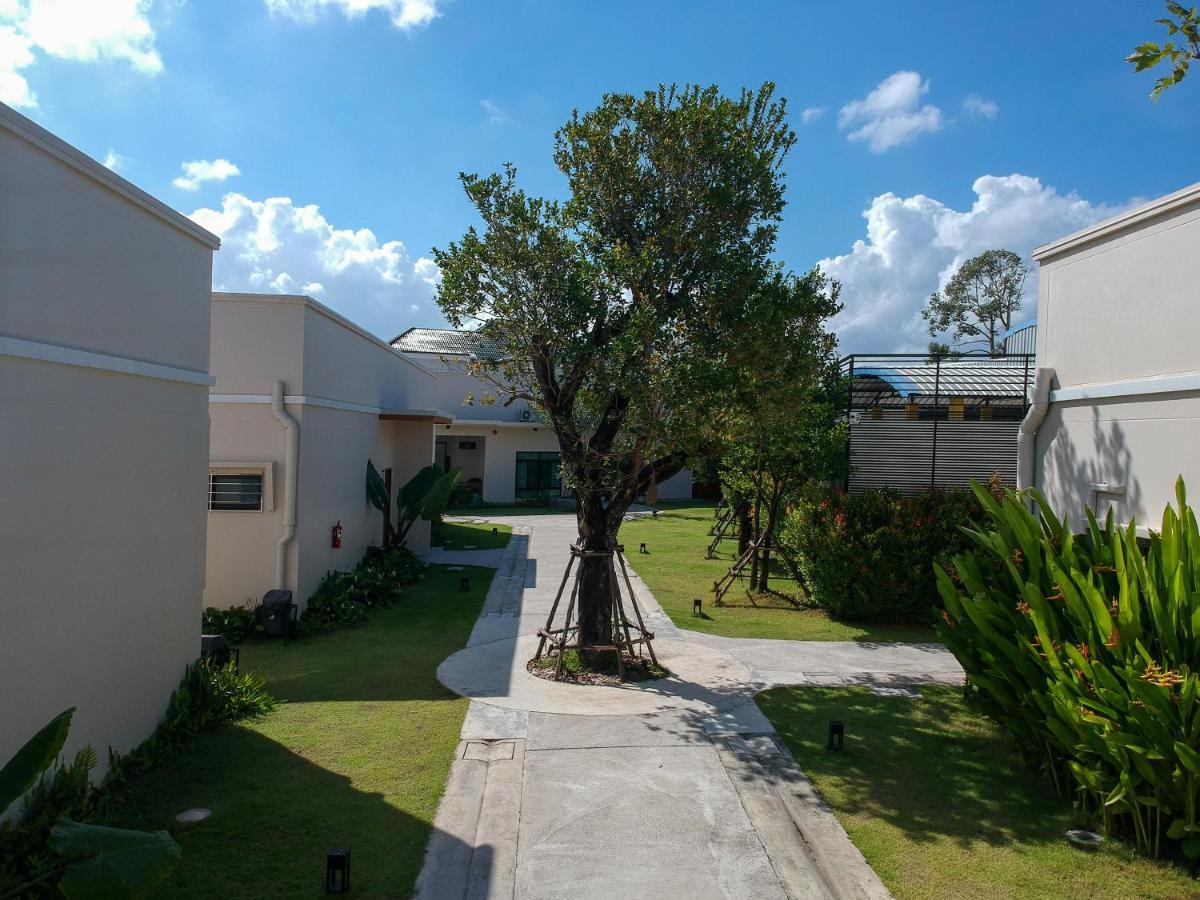 Toledo Pool Villa Nakhon Si Thammarat Exteriér fotografie